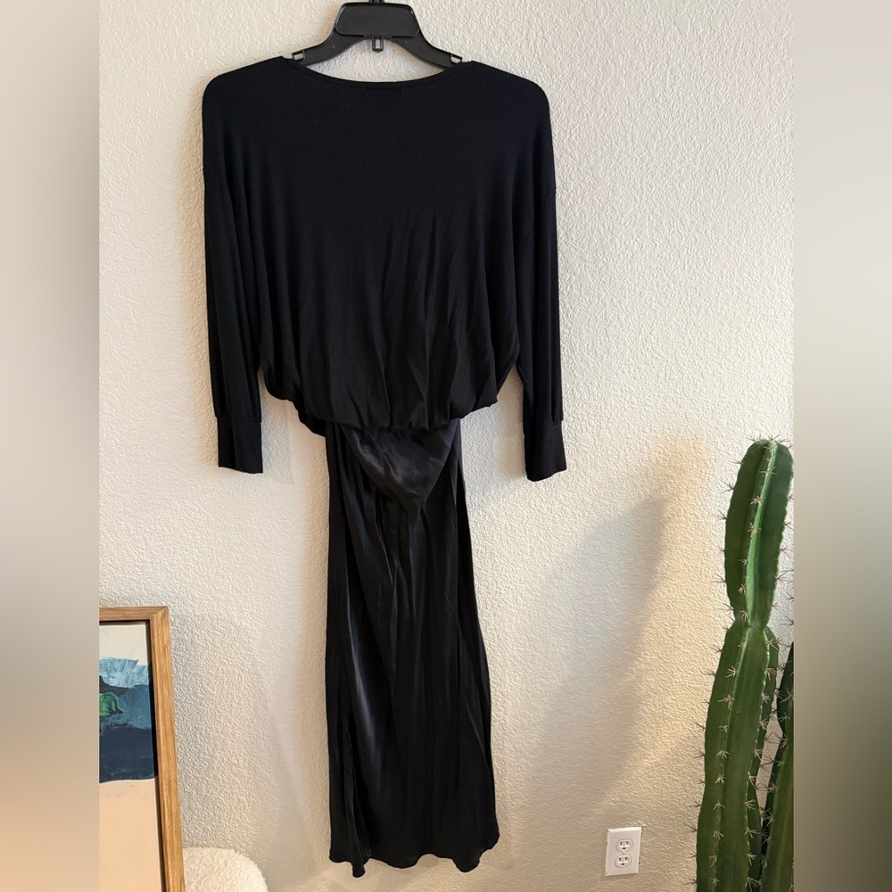 Michael Stars Nadia Mixed Fabric Black Satin Long Sleeve Midi Dress - Picture 2 of 8